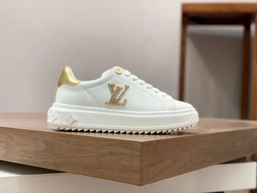 Louis Vuitton Shoe 